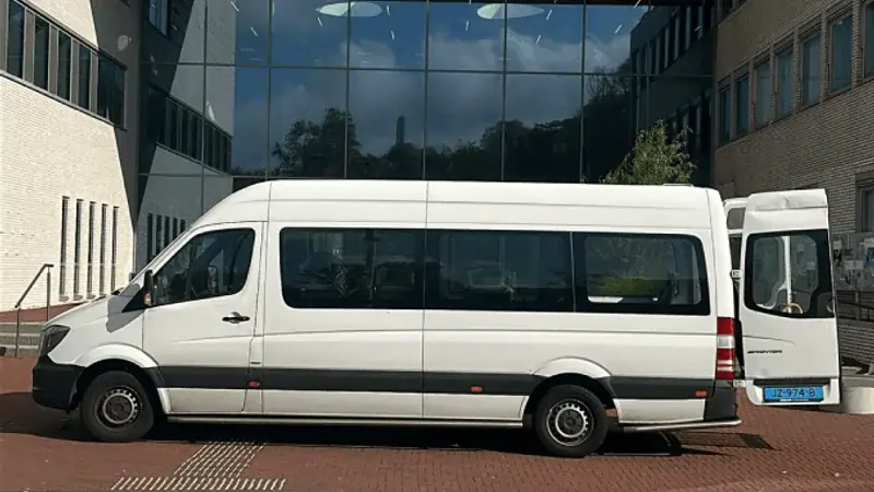 Rolstoelbus voor vervoer vanuit Oss